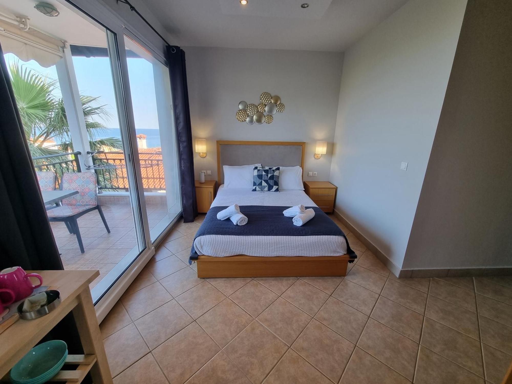 Greenhill Holiday Suites Sarti Exterior foto