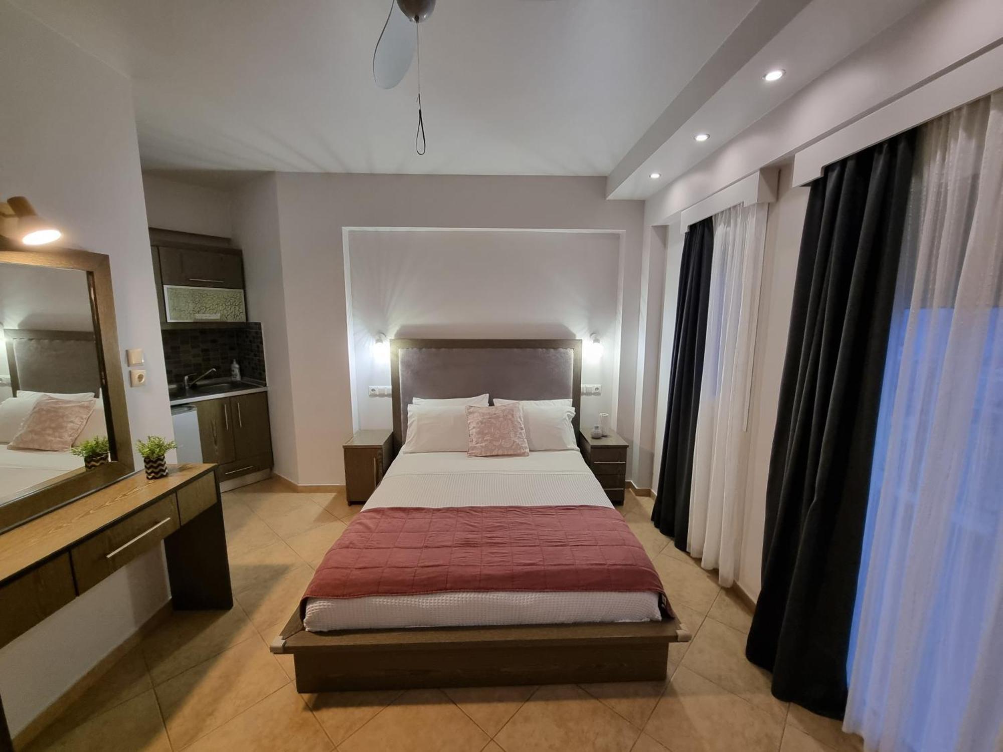 Greenhill Holiday Suites Sarti Exterior foto
