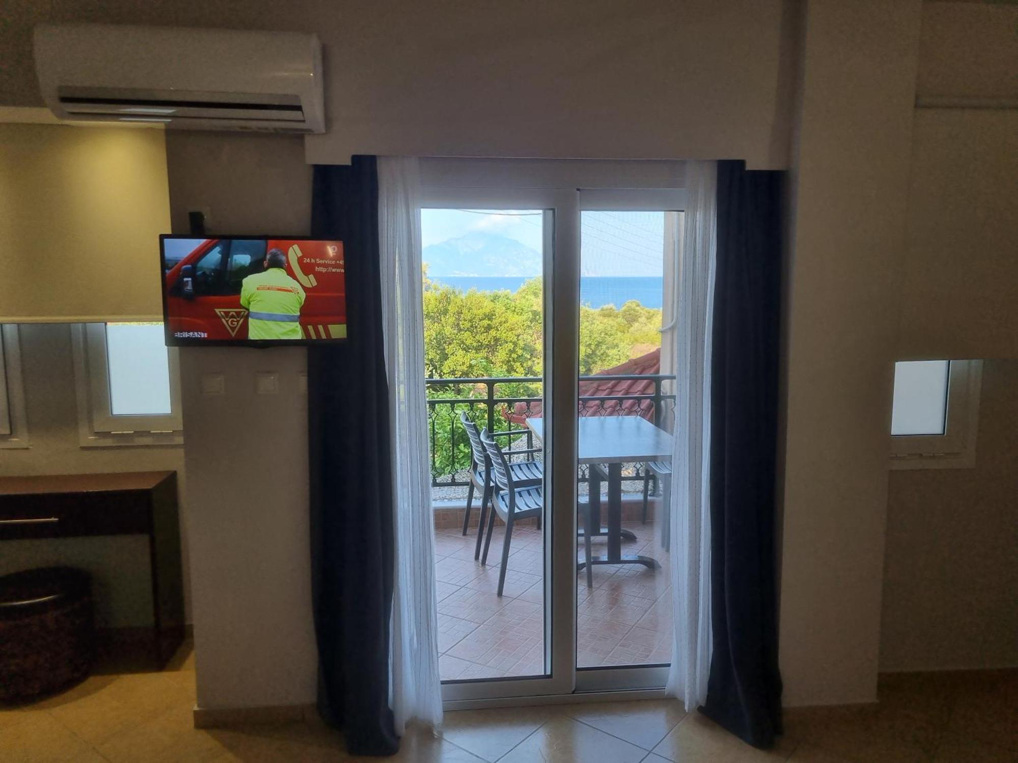 Greenhill Holiday Suites Sarti Exterior foto