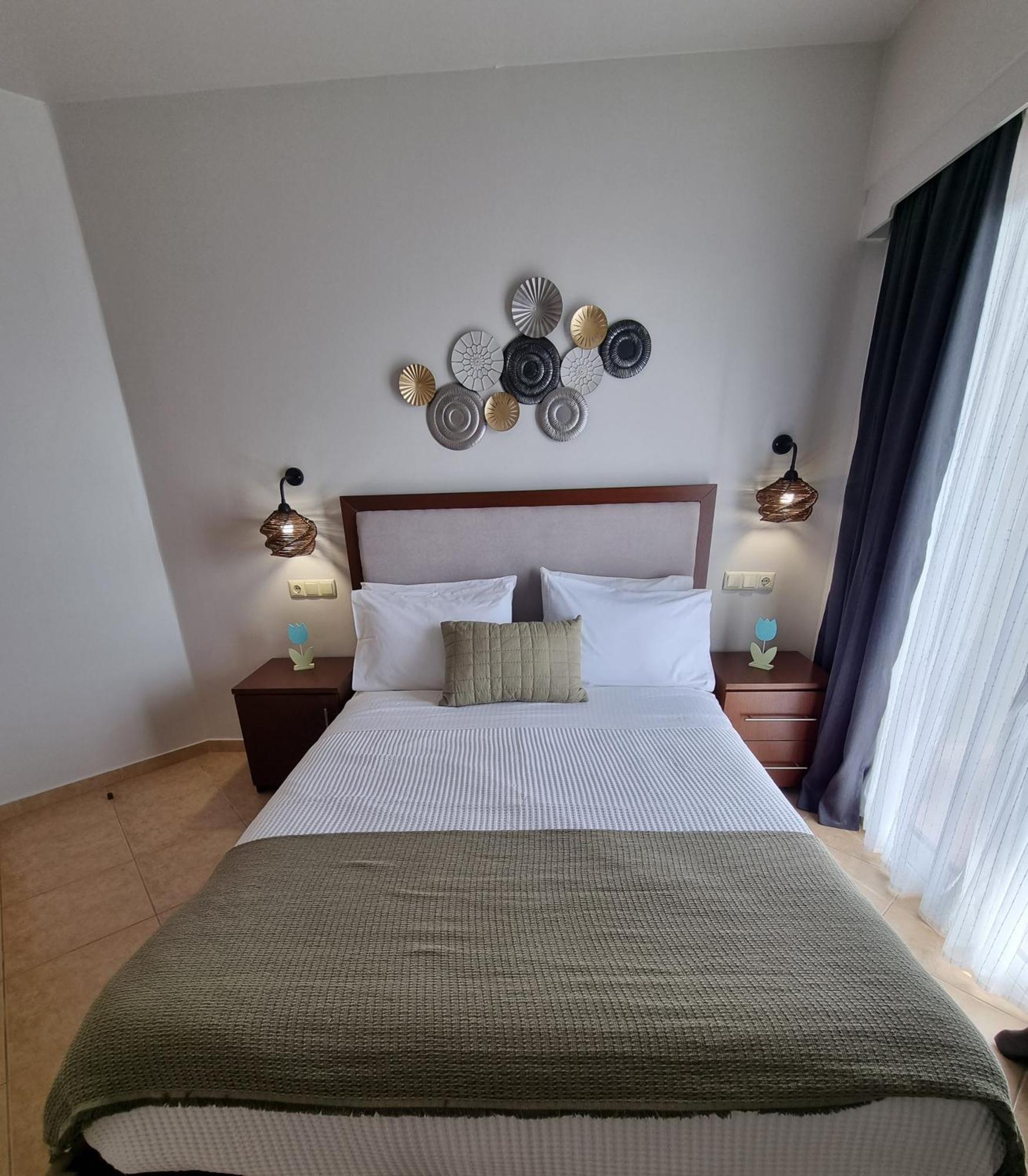 Greenhill Holiday Suites Sarti Exterior foto